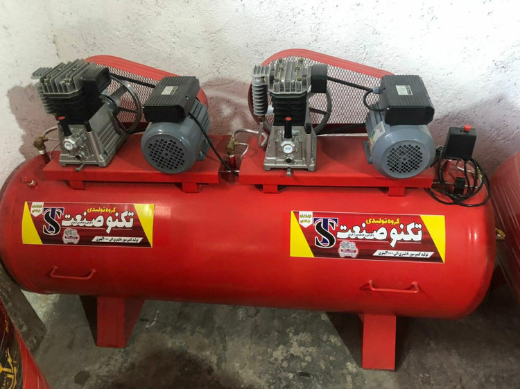 کمپرسور ۵۰۰ لیتری تکفاز چهار سیلندر ۲ دینام تکنو صنعت مدل 500L